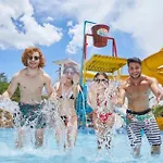 Apto Resort do Lago